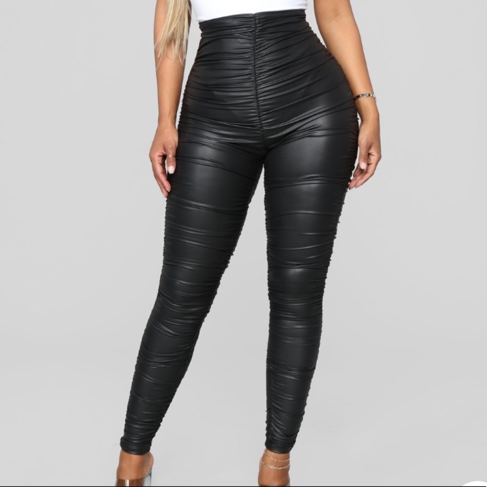 Ride Or Die Chick Ruched Leggings